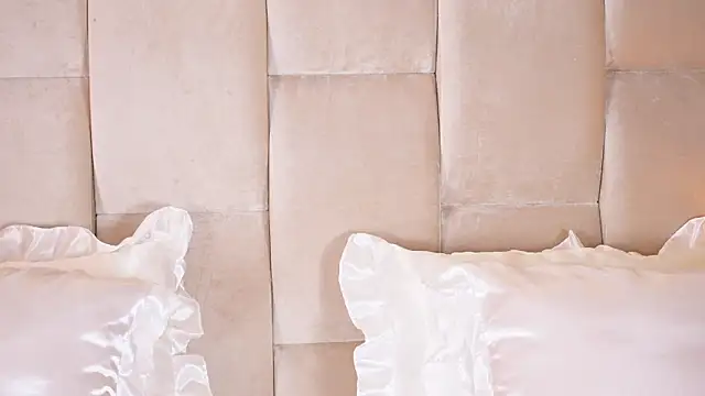 KiraKayleigh1's cam snapshot