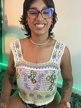 LollaByer live sex cam