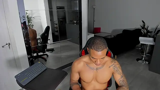 TROYWESLY- live sex cam