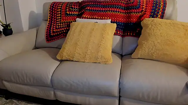 mindphu_k live sex cam