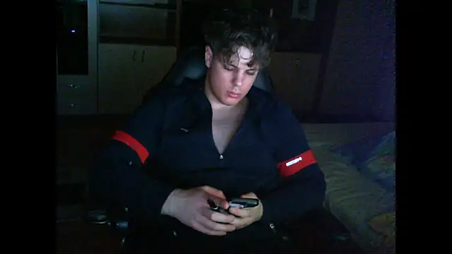 GymGuy0505 live sex cam