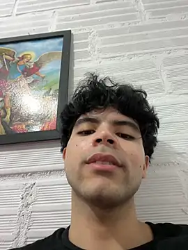 Axel-Mejia live sex cam