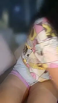 LondonHilton's cam snapshot