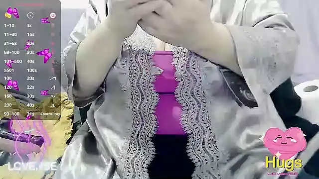 tatli_bela's cam snapshot