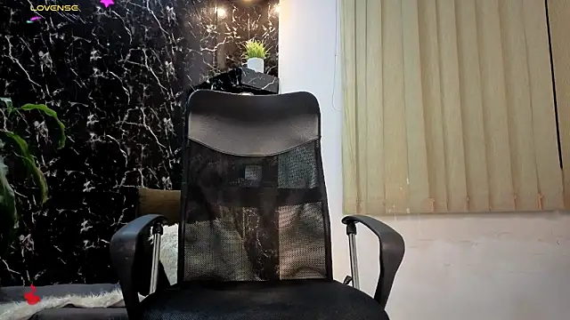 Apolo_lux1 live sex cam