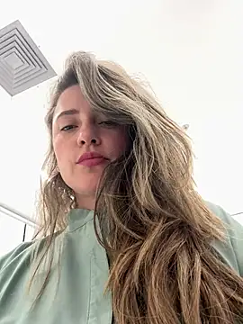 Shiarami live sex cam