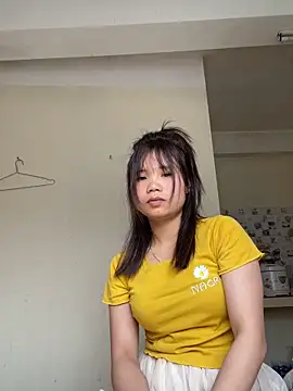 Ngoc-bbi live sex cam
