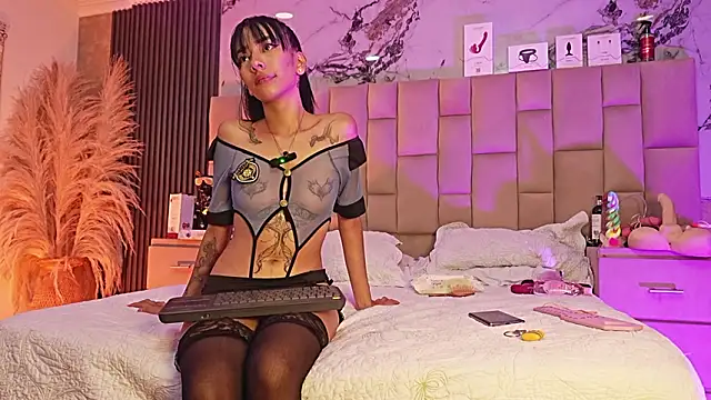 EthaanCox live sex cam