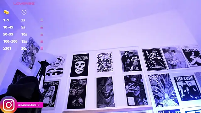 Lexyjoycce live sex cam