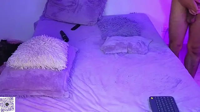 angie_bigboobs_ live sex cam