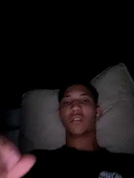 Gustavo153346 live sex cam