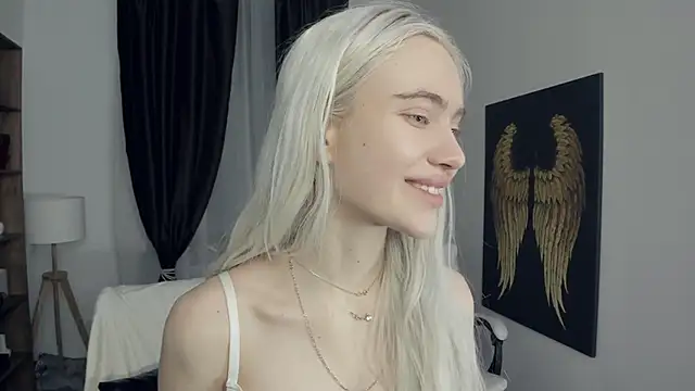 KristalCrowner's cam snapshot