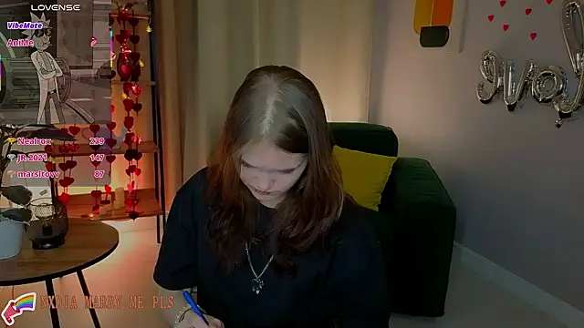 Dilara_xBaby's cam snapshot