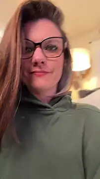 LadyLena1 live sex cam