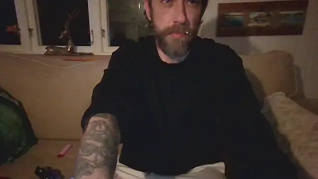 Stock-Holmes live sex cam