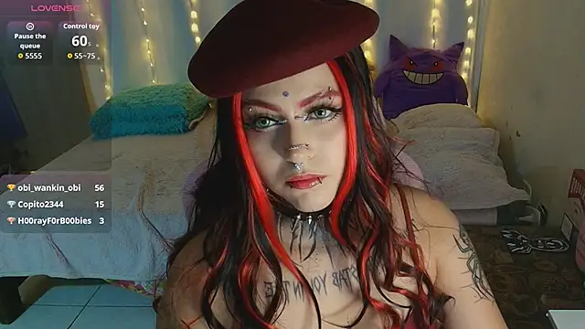 maliciaXpoison's cam snapshot