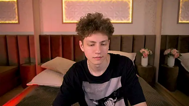 StefanBev live sex cam