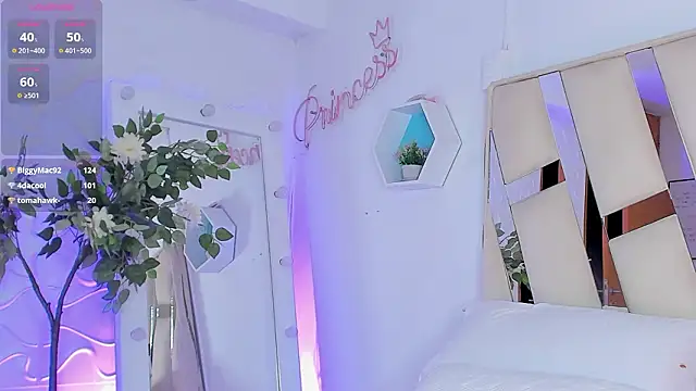 AmberCollens live sex cam