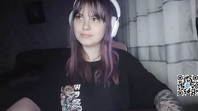 KristiBloom's cam snapshot