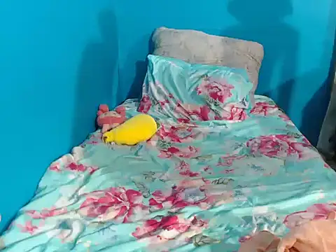 SexySlender_05's cam snapshot