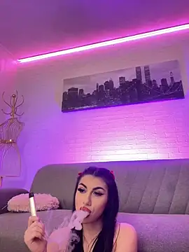 Kira_West live sex cam