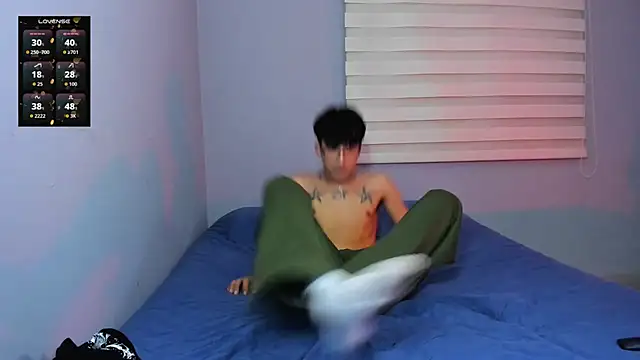 tom_Howard live sex cam