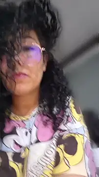 LondonHilton's cam snapshot