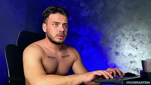 juliusmasters live sex cam