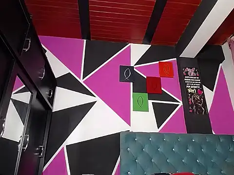 VALERIACUTE1 live sex cam