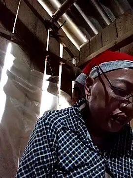 Agnes-baby's cam snapshot