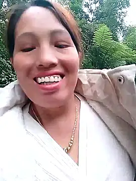 Gummiesu's cam snapshot