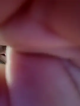 RobertoLuiz84 live sex cam