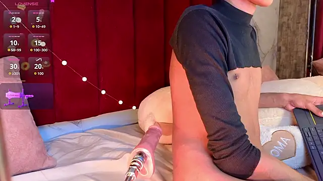 PrincePoppy live sex cam