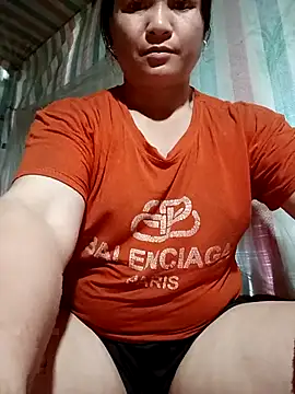 Love-Mama33's cam snapshot