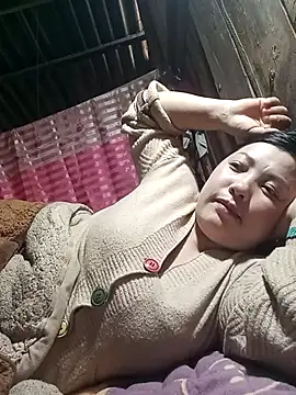 sary-hot2x's cam snapshot