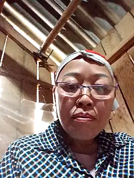 Agnes-baby's cam snapshot