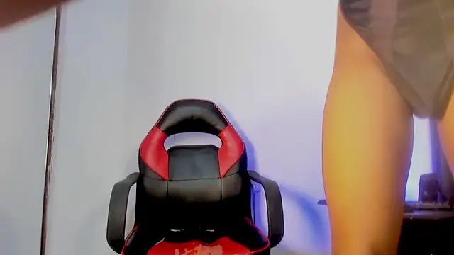 JERO_TEASE_S7S live sex cam