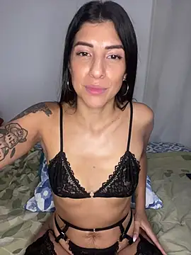 moronoiroficial's cam snapshot