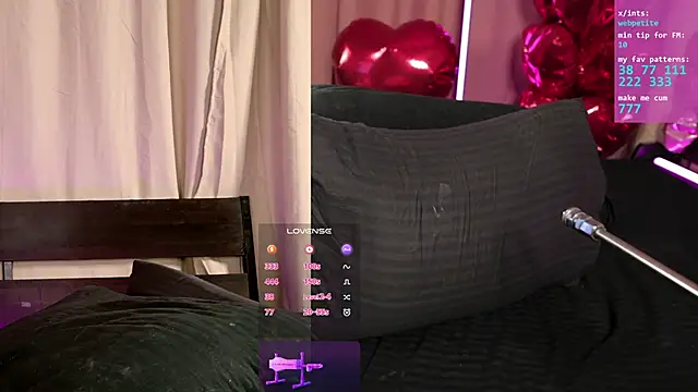 webpetite live sex cam