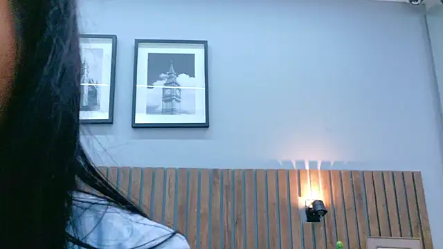 Mia_Bellefort's cam snapshot