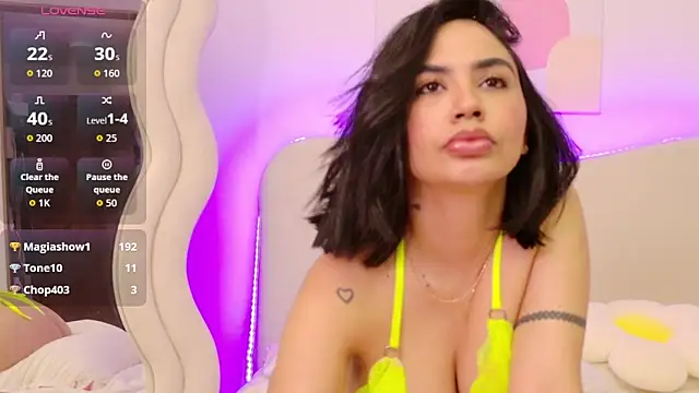 innocentlady_'s cam snapshot