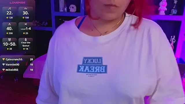 littlee_red's cam snapshot