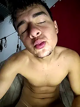 attractive-sexx live sex cam