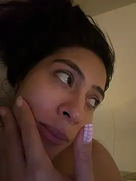 Sophie__Foxxx live sex cam