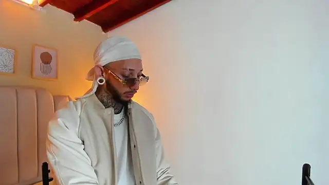 axel_valtier live sex cam