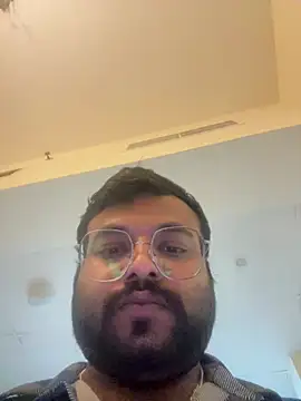 HonedGrub live sex cam