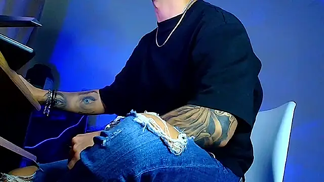 XanderCage99 live sex cam