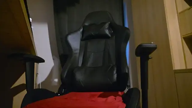 kevinnlovelly's cam snapshot