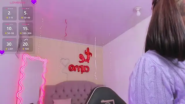 oliviia_tay's cam snapshot