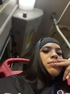 JuanitaMore01 live sex cam